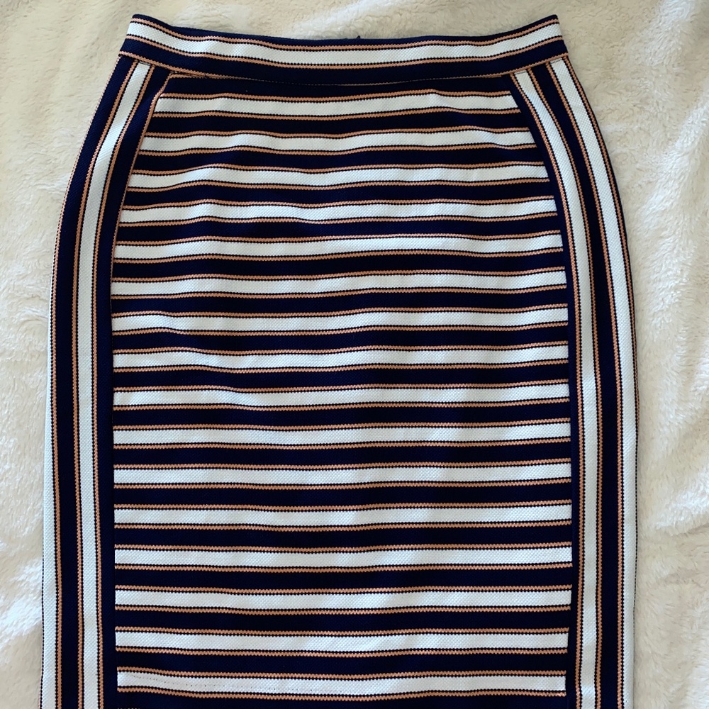 Banana Republic Factory Pencil Skirt